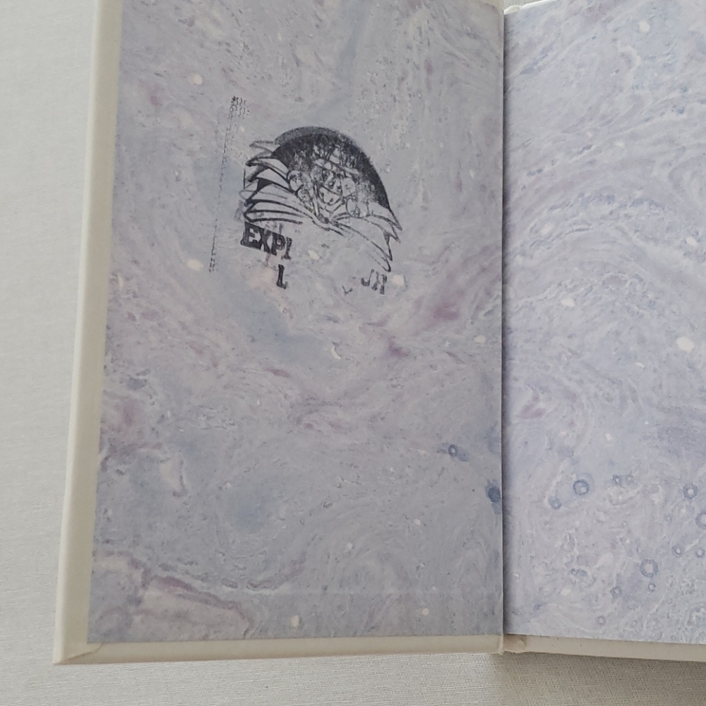 Books - Picture 2 of 4